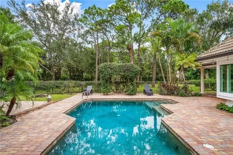 5500 Bent Pine Drive Vero Beach FL 32967