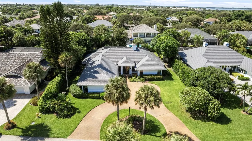 1807 Pelican Way Vero Beach FL 32963