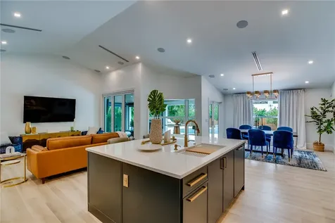 700 Holly Road Vero Beach FL 32963