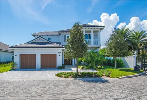 909 Surfsedge Way Vero Beach FL 32963