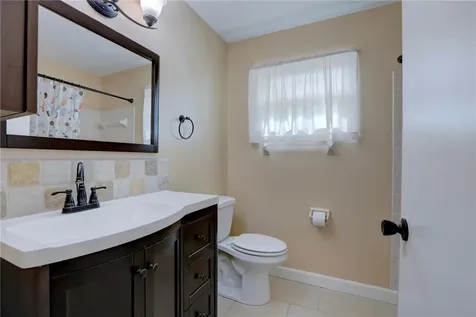 889 Wentworth Street Sebastian FL 32958