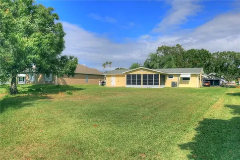 889 Wentworth Street Sebastian FL 32958