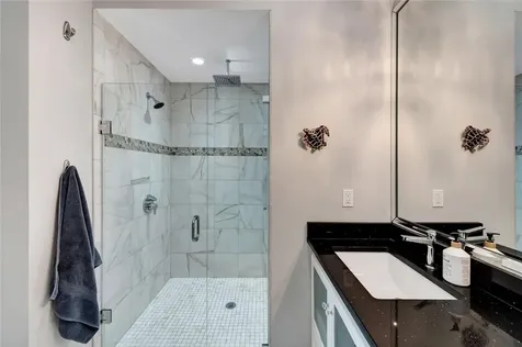 10 Tarpon Drive Vero Beach FL 32960