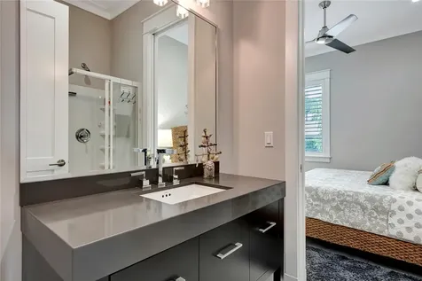10 Tarpon Drive Vero Beach FL 32960