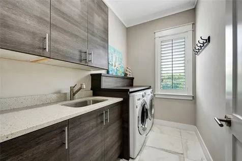 10 Tarpon Drive Vero Beach FL 32960