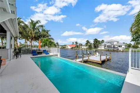 10 Tarpon Drive Vero Beach FL 32960
