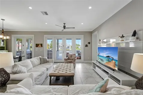 10 Tarpon Drive Vero Beach FL 32960