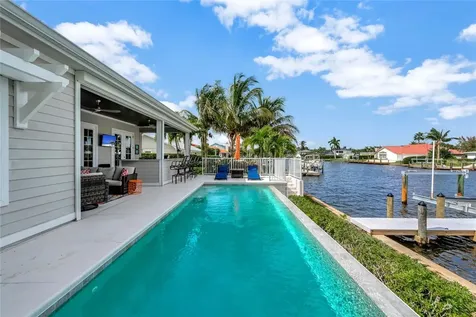 10 Tarpon Drive Vero Beach FL 32960