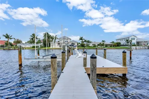 10 Tarpon Drive Vero Beach FL 32960