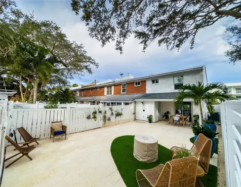 824 Dahlia Lane Vero Beach FL 32963