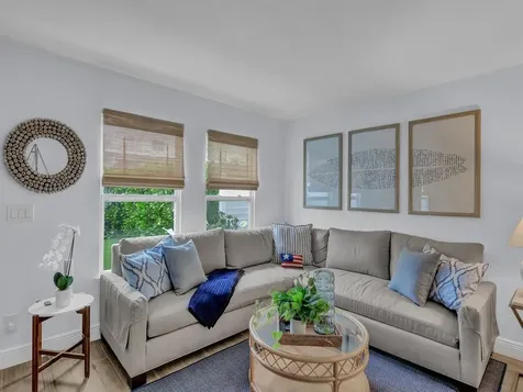 824 Dahlia Lane Vero Beach FL 32963