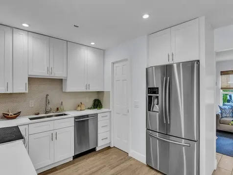 824 Dahlia Lane Vero Beach FL 32963