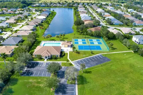 600 Calamondin Way SW Vero Beach FL 32968