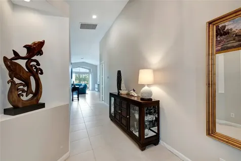 600 Calamondin Way SW Vero Beach FL 32968