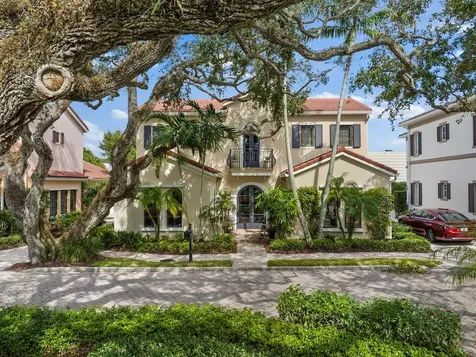 2646 Cardinal Drive Vero Beach FL 32963
