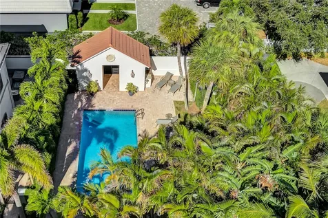 2646 Cardinal Drive Vero Beach FL 32963