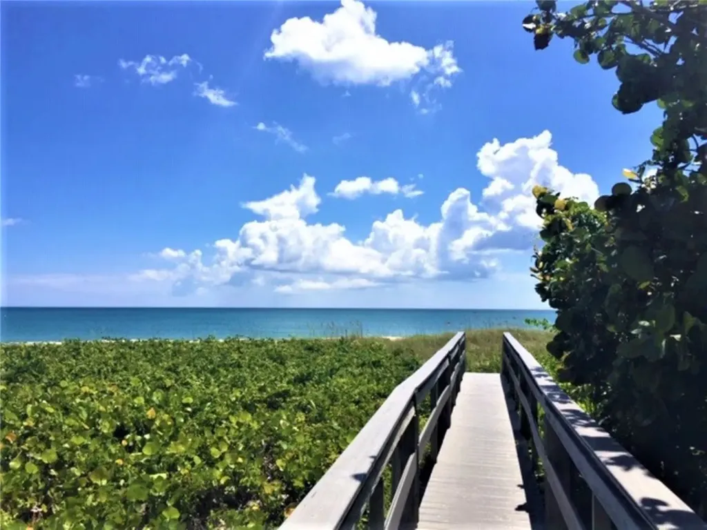 1405 Treasure Cove Lane Vero Beach FL 32963