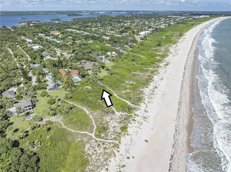 1405 Treasure Cove Lane Vero Beach FL 32963