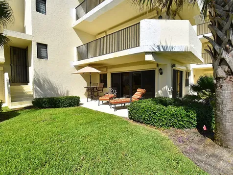 2636 Ocean Drive Vero Beach FL 32963