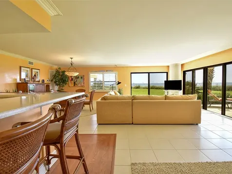 2636 Ocean Drive Vero Beach FL 32963