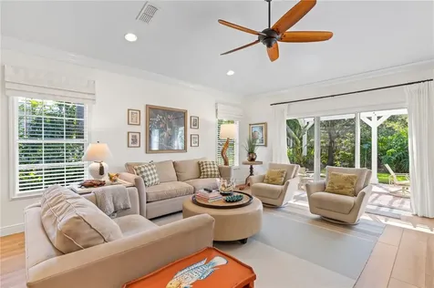 1105 4th Lane SW Vero Beach FL 32962