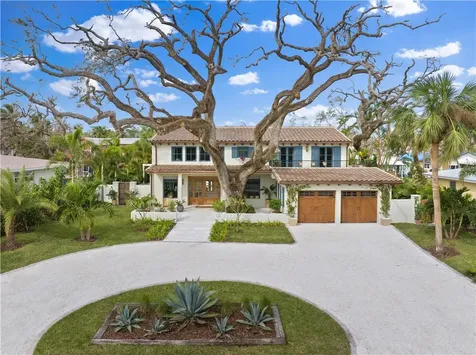 601 Flamevine Lane Vero Beach FL 32963