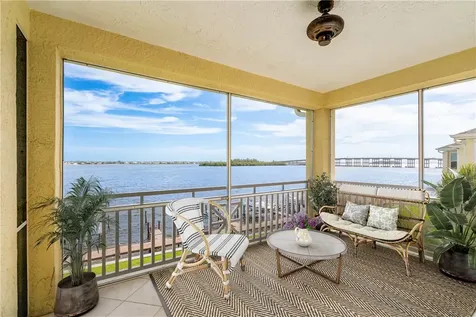 1900 Tarpon Lane Vero Beach FL 32960