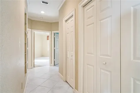 1900 Tarpon Lane Vero Beach FL 32960