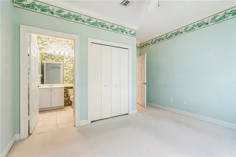 1900 Tarpon Lane Vero Beach FL 32960