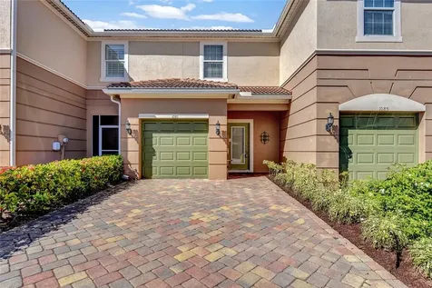 1081 Normandie Way Vero Beach FL 32960