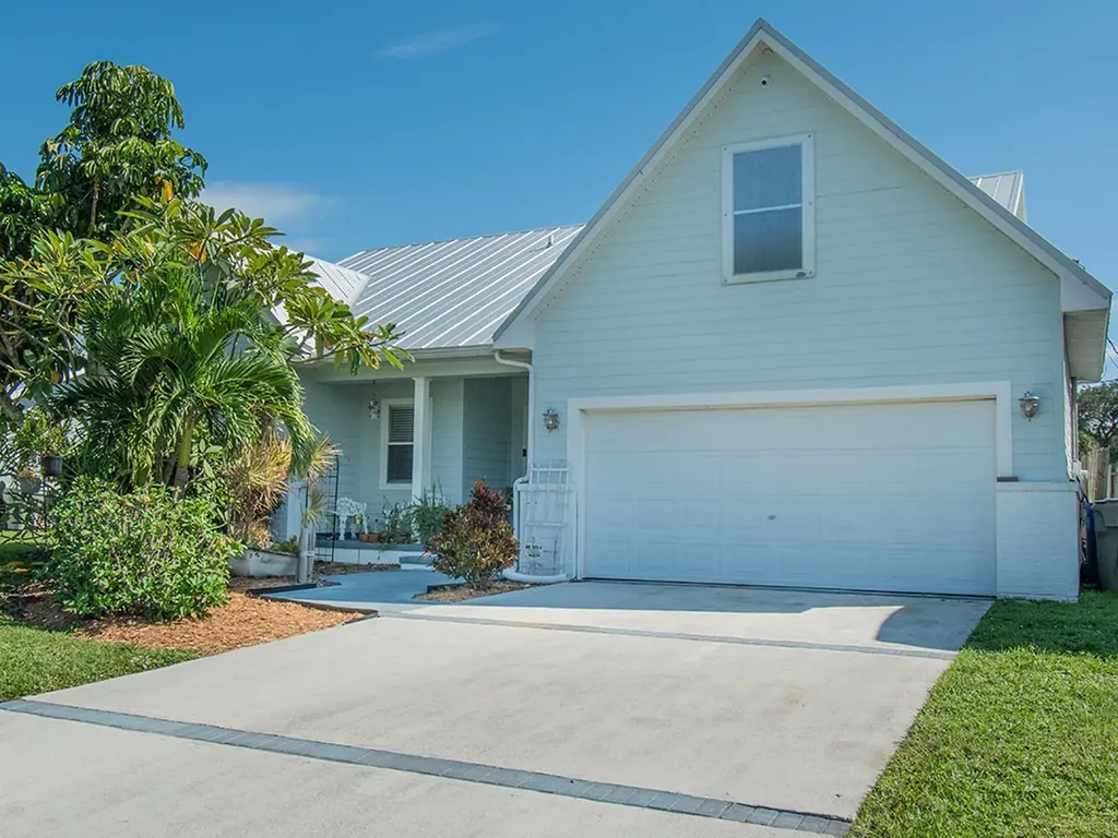 1736 7th Avenue SW Vero Beach FL 32962