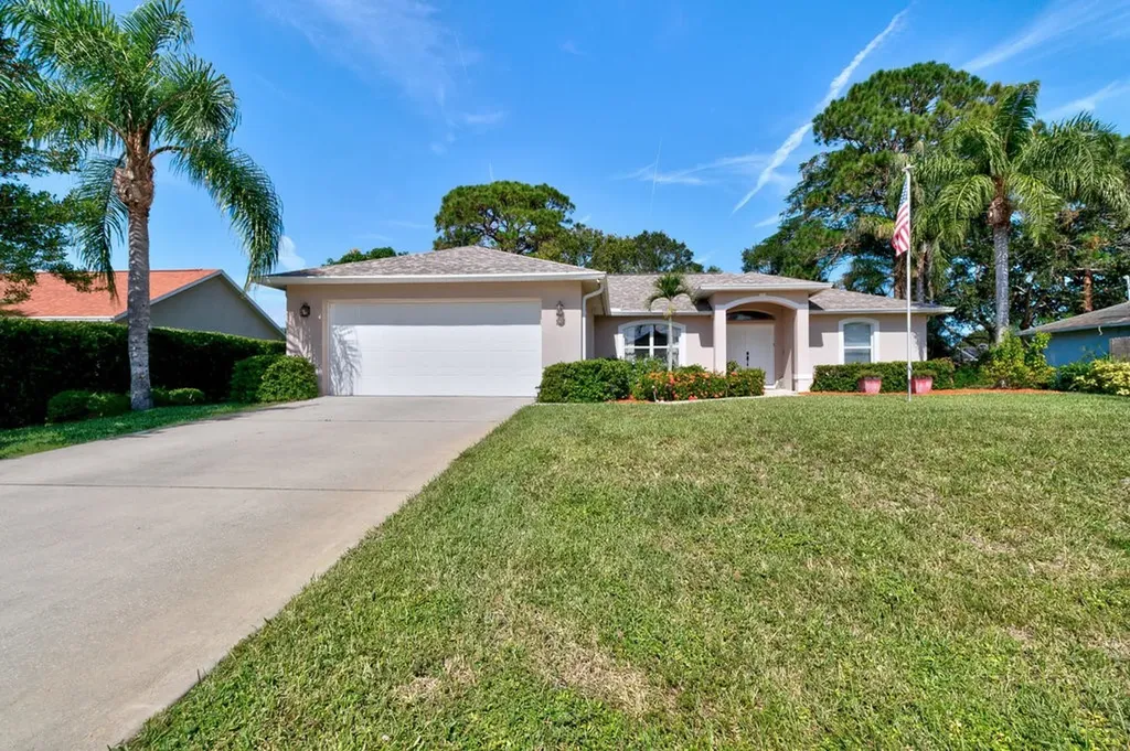 120 Larchmont Terrace Sebastian FL 32958
