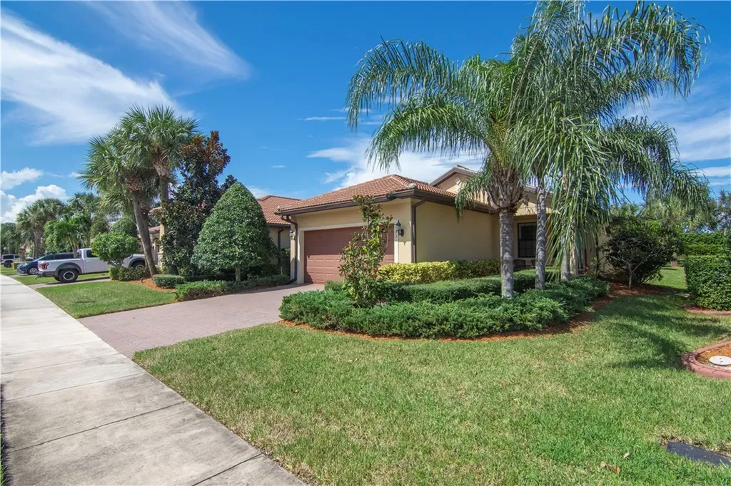 193 SE Courances Drive Port St. Lucie FL 34984