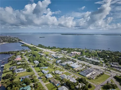 8045 142nd Street Sebastian FL 32958