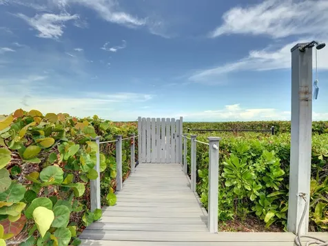 1480 Ocean Drive Vero Beach FL 32963