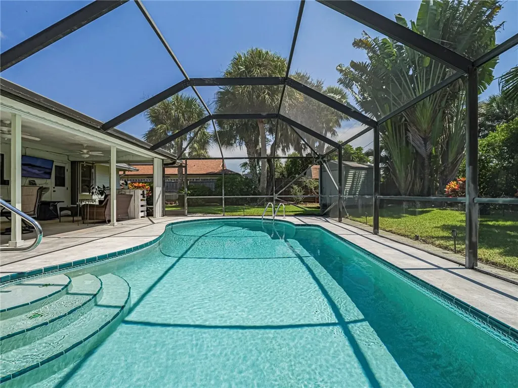 375 10th Street SW Vero Beach FL 32962