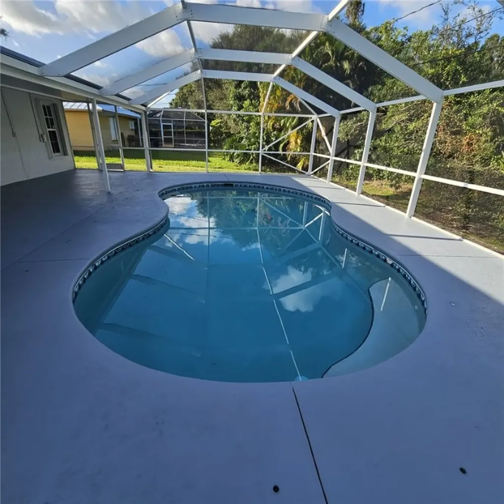 1815 8th Avenue SW Vero Beach FL 32962