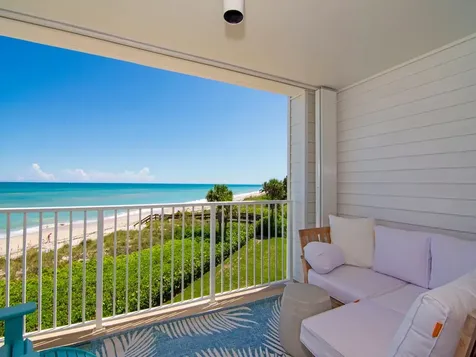 2700 Ocean Drive Vero Beach FL 32963