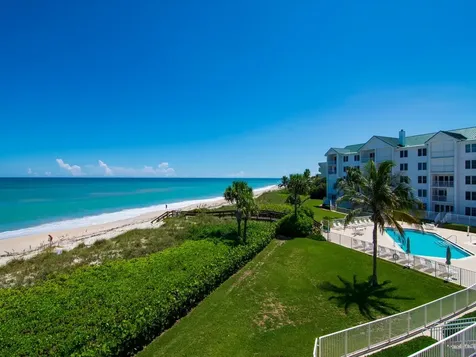 2700 Ocean Drive Vero Beach FL 32963
