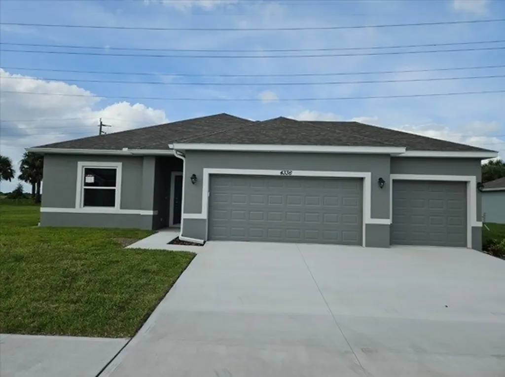 4336 Kelsey Drive Micco FL 32976