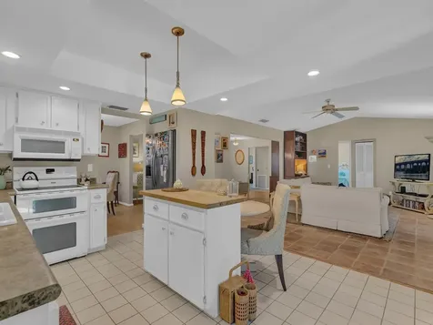 1045 Clipper Road Vero Beach FL 32963