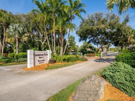 1045 Clipper Road Vero Beach FL 32963