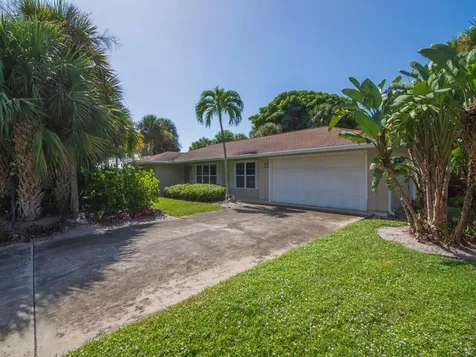 1045 Clipper Road Vero Beach FL 32963