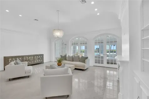 1916 Ocean Drive Vero Beach FL 32963