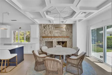 1916 Ocean Drive Vero Beach FL 32963