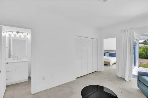 1916 Ocean Drive Vero Beach FL 32963