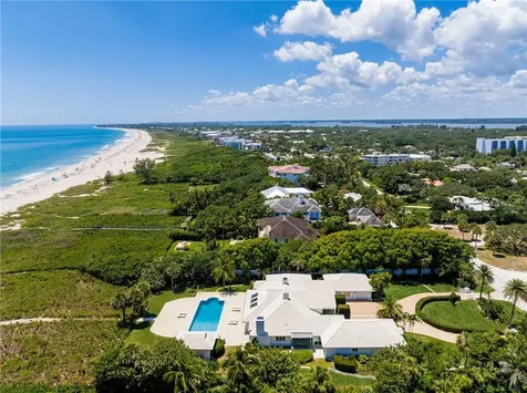 1916 Ocean Drive Vero Beach FL 32963