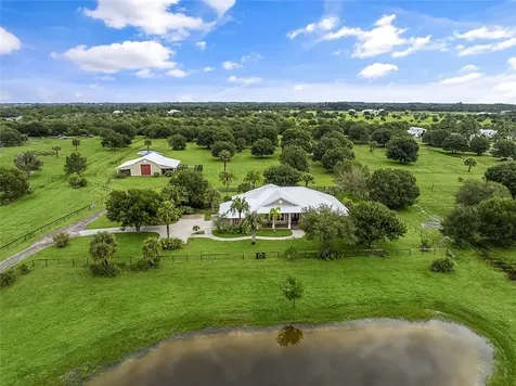7050 1st Street SW Vero Beach FL 32968