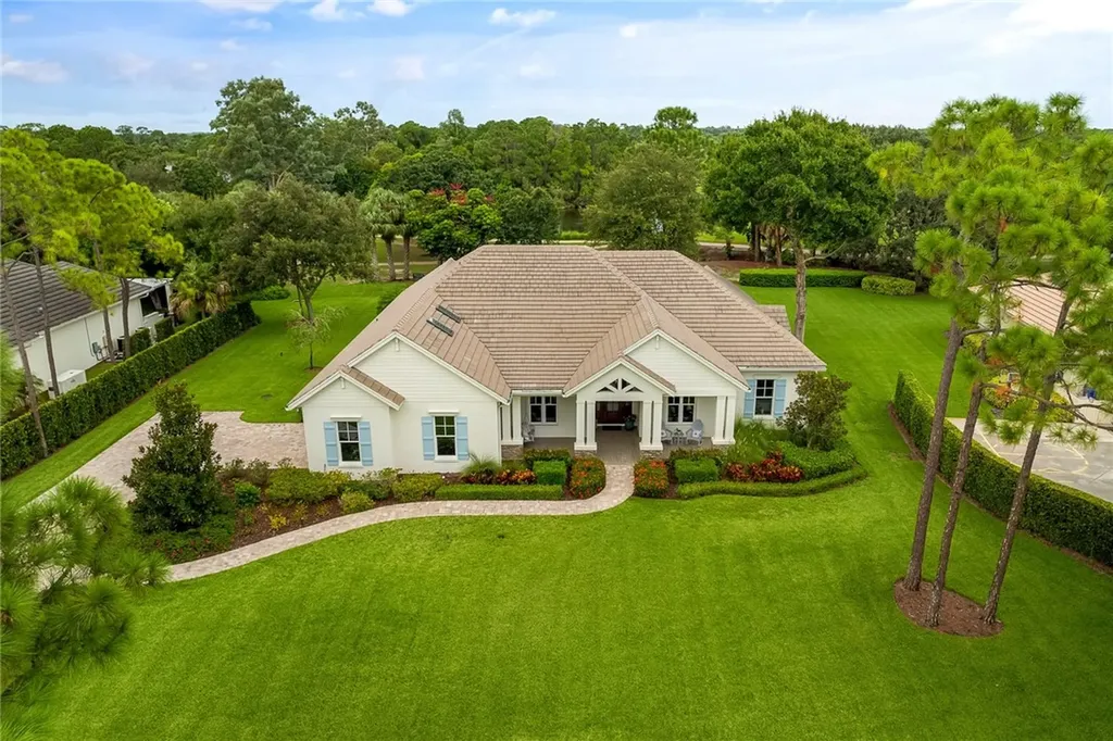 5875 Glen Eagle Lane Vero Beach FL 32967