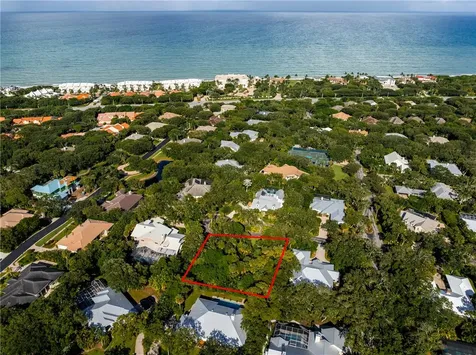 461 N Arrowhead Trail Vero Beach FL 32963